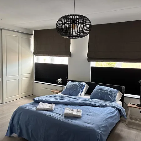 Βίλα Wellness Binnenhof *